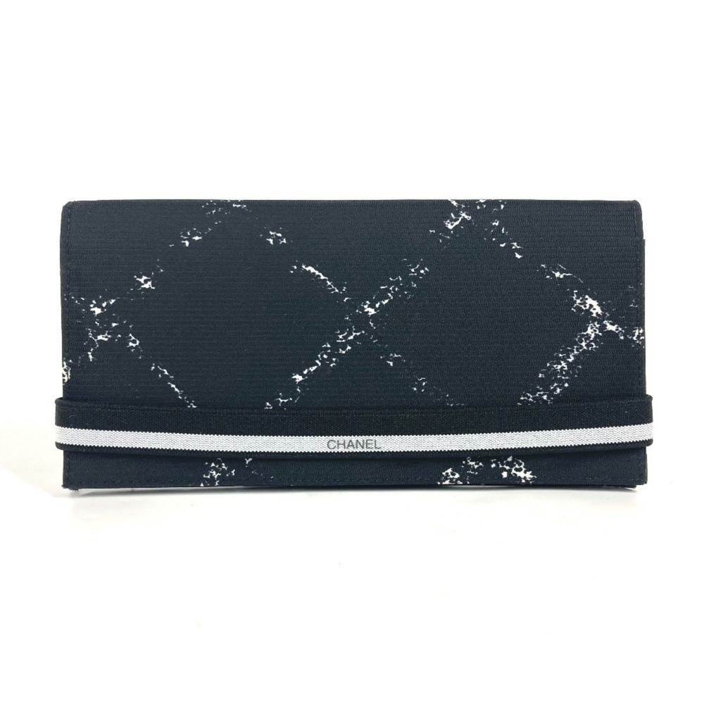 CHANEL Black Wallet